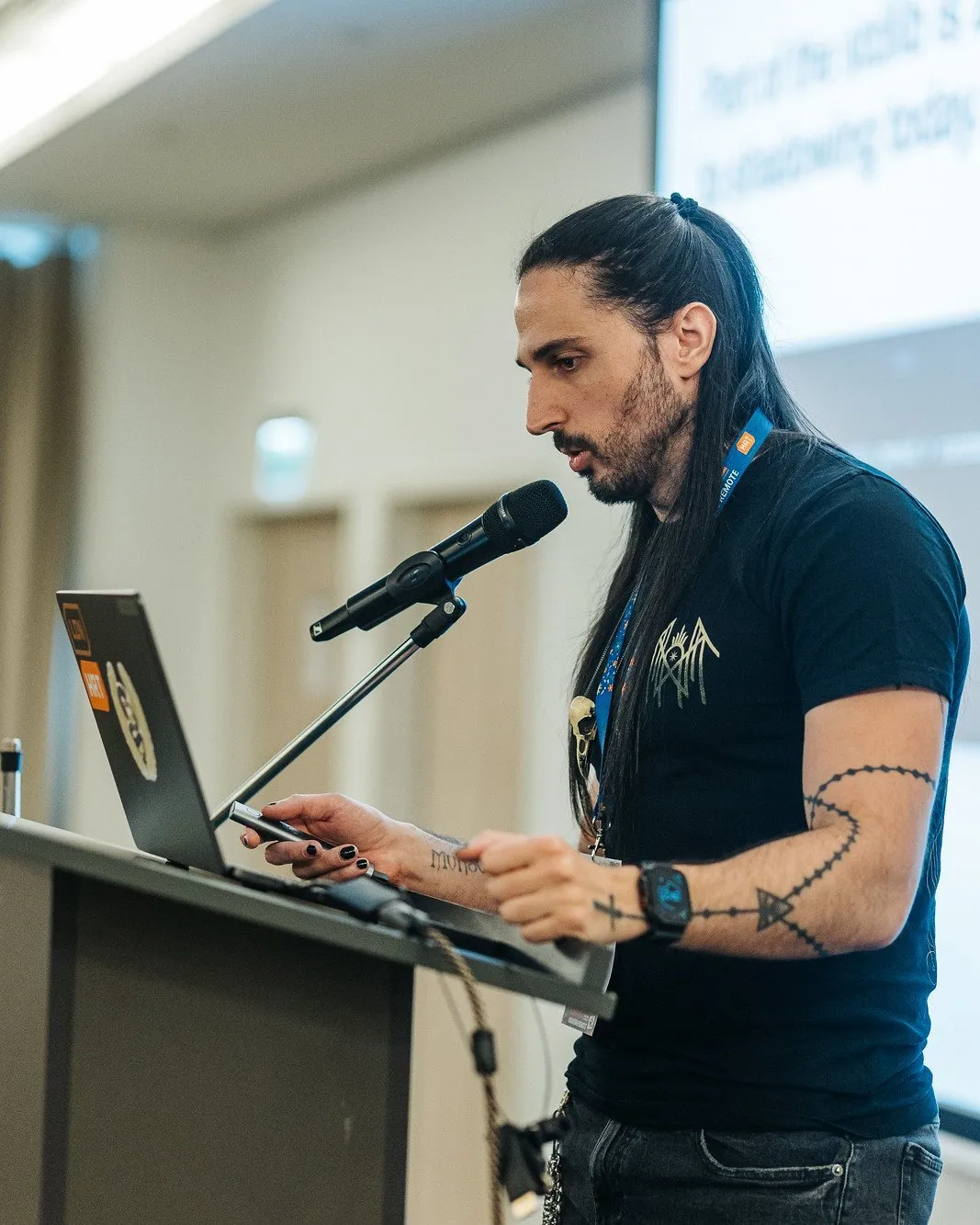 [Image: pablo-lectern.DPzf_KbF_Zq2zjj.webp]